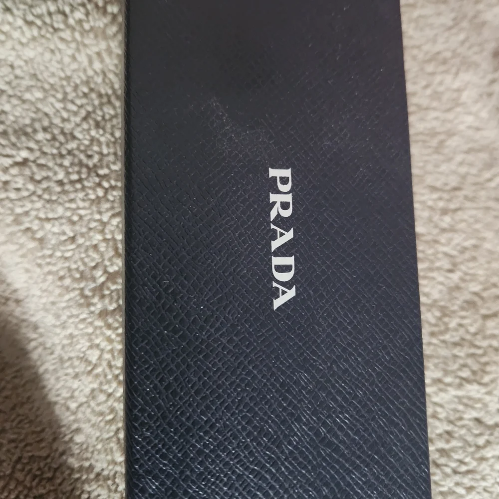 PRADA glasses - Picture 2 of 8
